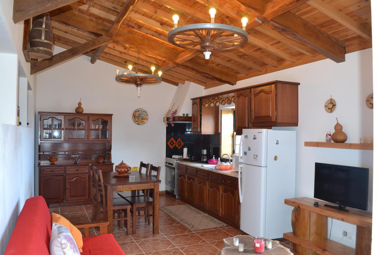 Adega Mendes Villa Porto Martins Exterior photo